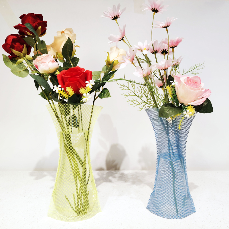 Foldable decorative plastic flower vase